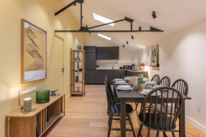 Architect Loft - 15 min from city center - 8 guest